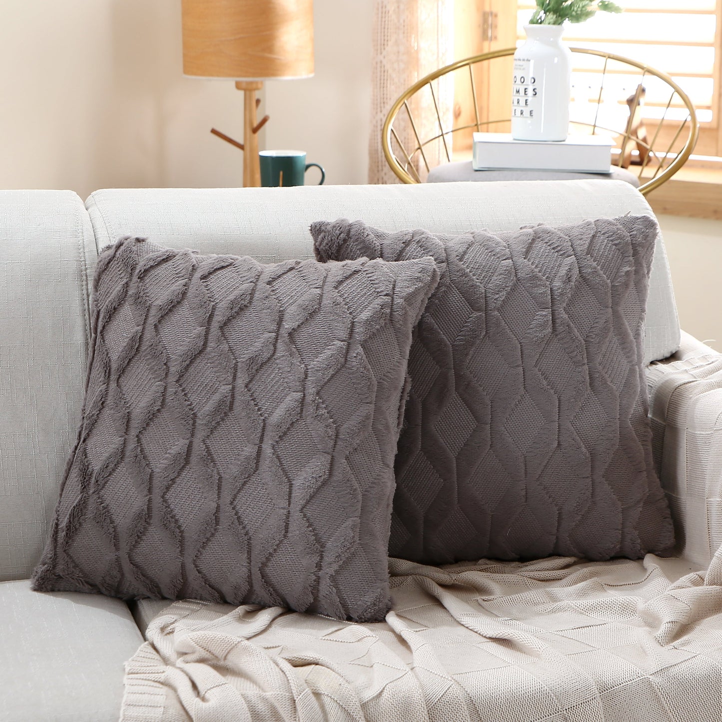 18"x18" Throw Pillow FULL set of cover and insert Wide Variety of Colors reversable