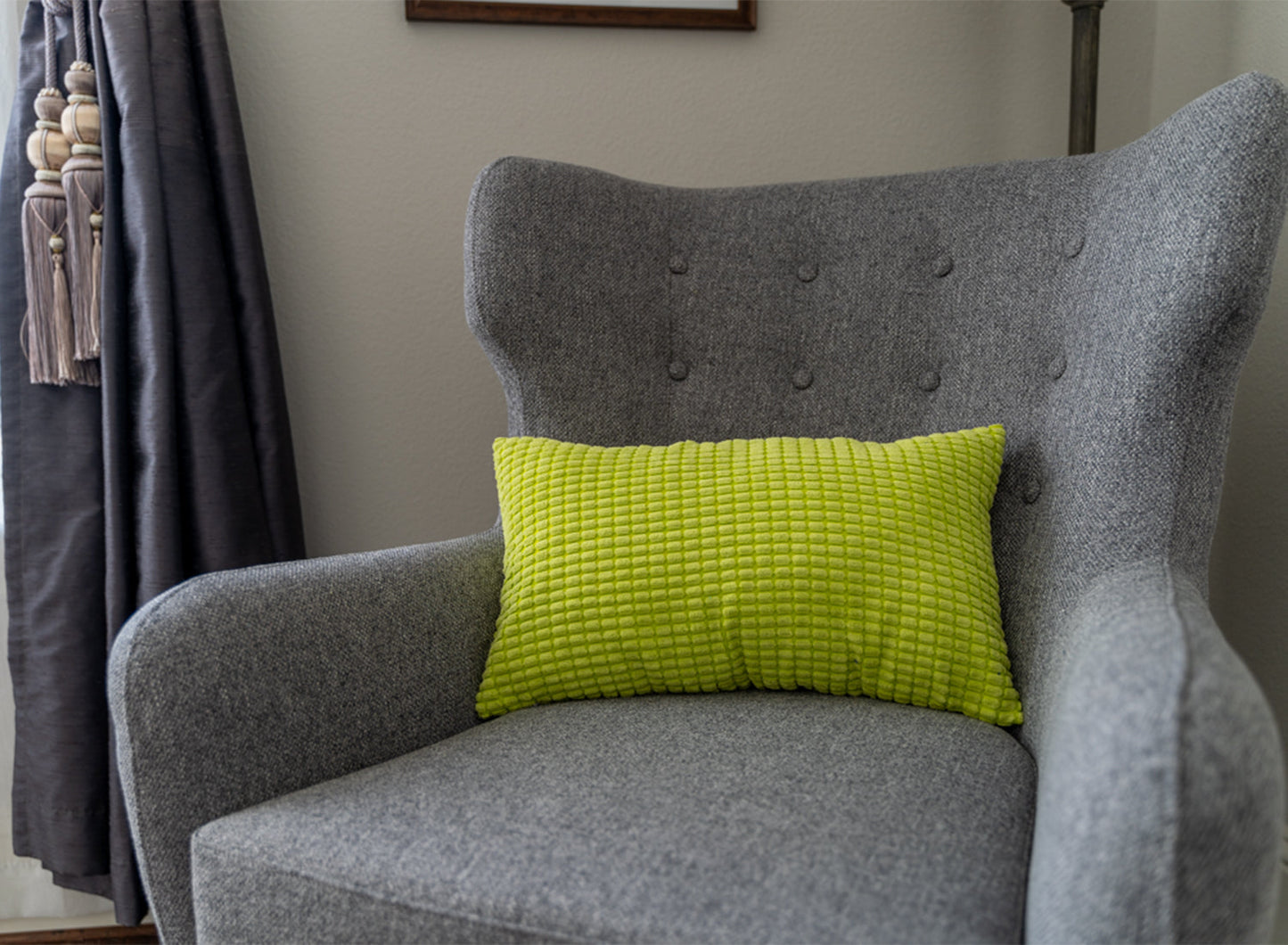 Set of 2 Polyester Blend soft hand feeling Pillow (With or Without Inserts) 4 sizes options