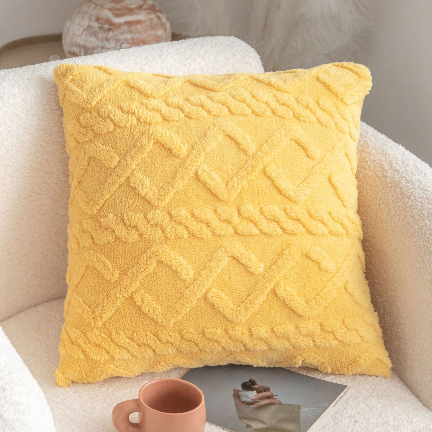 Throw pillow SUPER SOFT 3D FLORAL PATTERN Fur  Pack of 1 throw pillow WITH or WITHOUT insert 18"x18"