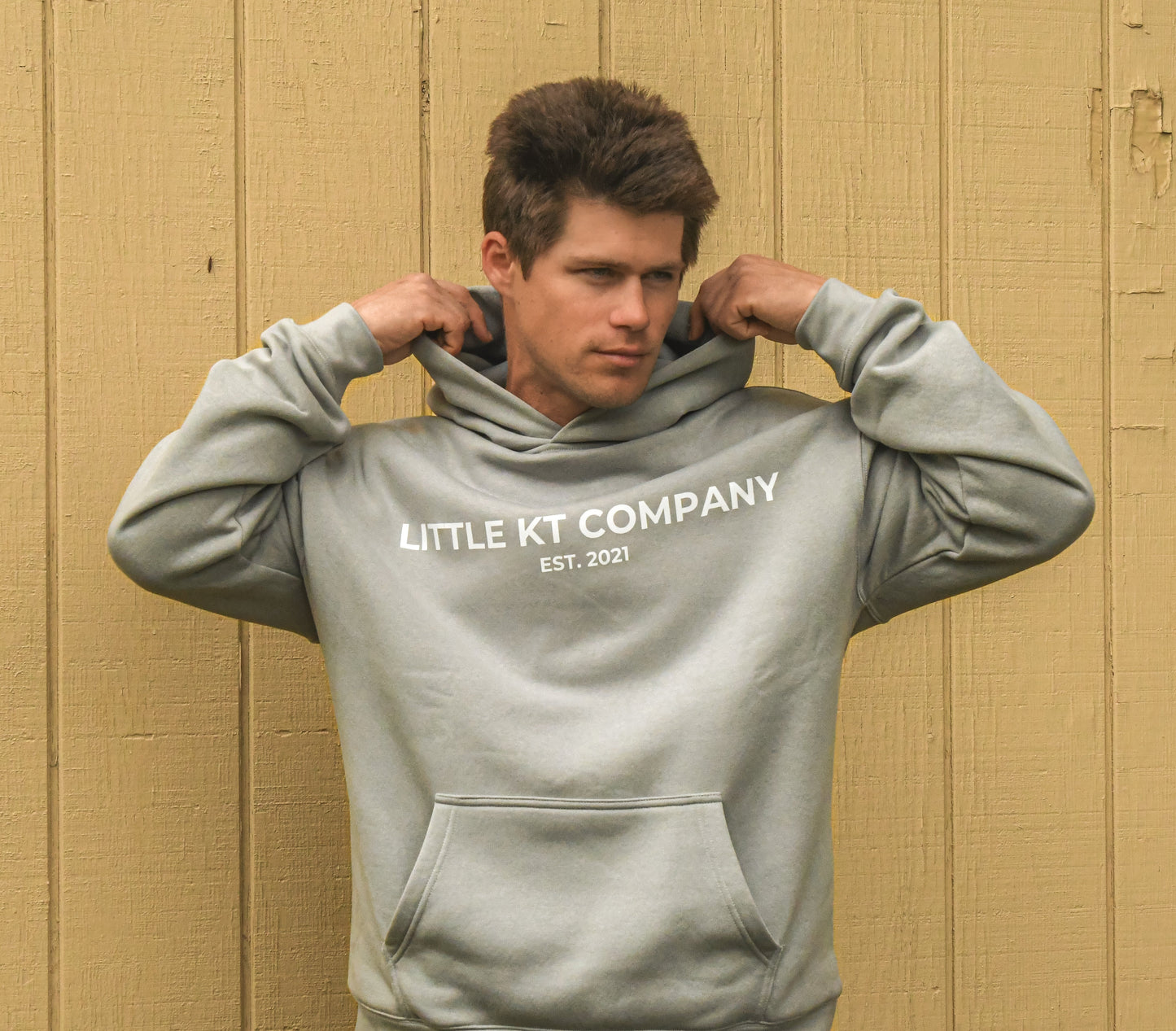 Essential Hoodie – Premium Fleece Loungewear