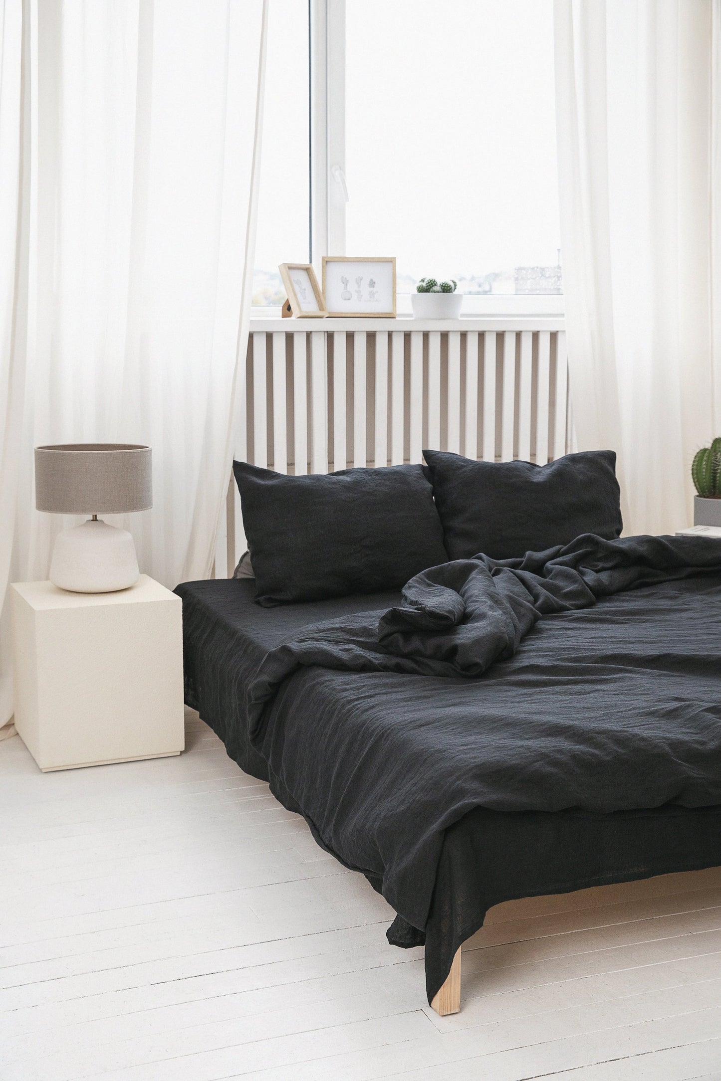 Linen Duvet Cover & Shams