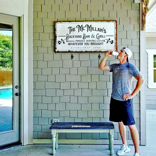 Backyard Bar & Grill Sign