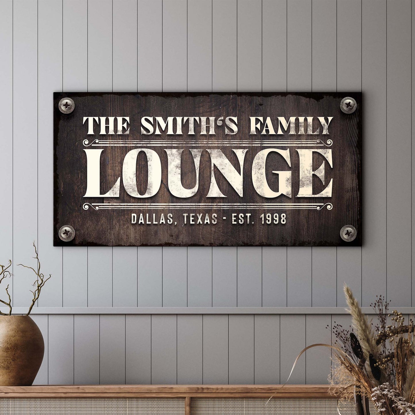 Family Lounge Sign